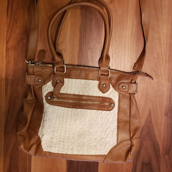 Bag - Picture 1 of 2